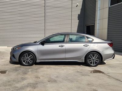 2023 Kia Forte — detail view