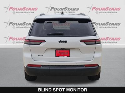 2023 Jeep Grand Cherokee L — detail view