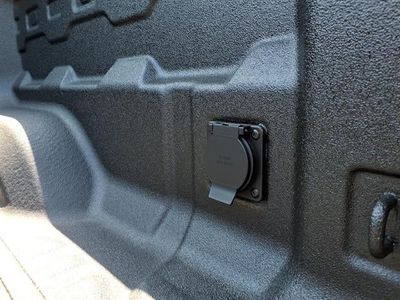 2026 GMC Canyon — detail view