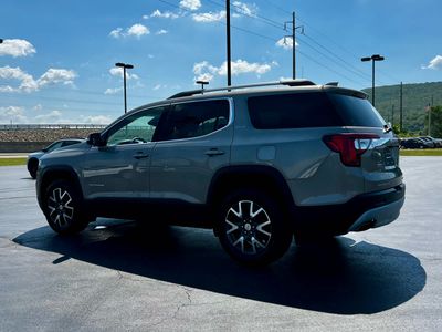 2022 GMC Acadia — detail view