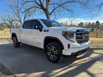 2025 GMC Sierra 1500 — side profile view