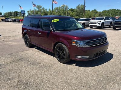 2019 Ford Flex — rear three-quarter view