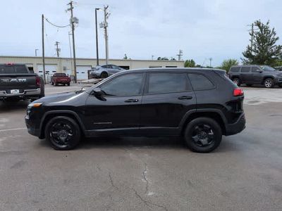 2015 Jeep Cherokee — detail view