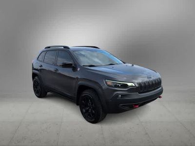 2022 Jeep Cherokee — side profile view