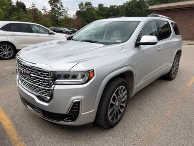 2020 GMC Acadia — detail view