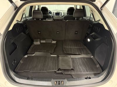 2019 Ford Edge — detail view