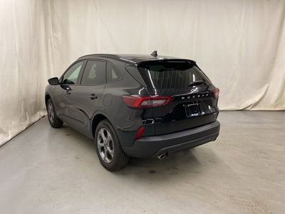 2025 Ford Escape — detail view