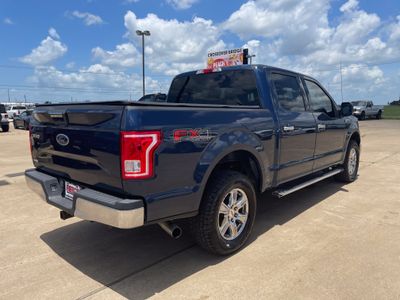 2016 Ford F-150 — interior view