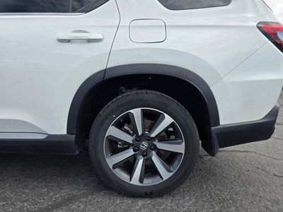 2023 Honda Pilot — detail view