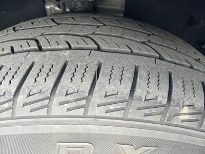 2024 Ford Edge — detail view
