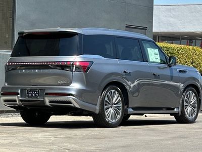 2027 INFINITI QX80 — interior view