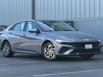 2024 Hyundai Elantra — side profile view