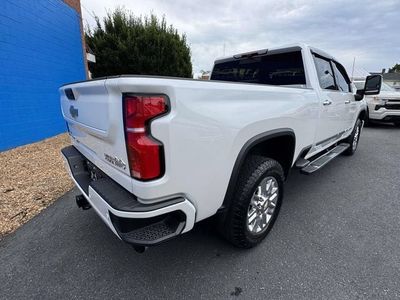 2025 Chevrolet Silverado 2500 HD — side profile view