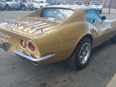 1969 CHEVY CORVETTE — interior view