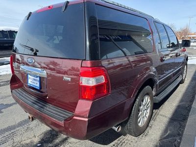 2011 Ford Expedition EL — interior view