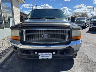2001 Ford Excursion — side profile view