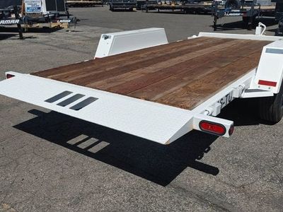 2022 VALOR TRAILERS 16TU TILT — rear three-quarter view
