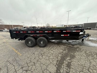 26 TETON DUMP 14K — rear three-quarter view