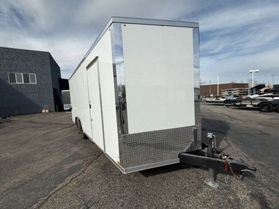 26 CROSS ENCLOSED CARGO — side profile view