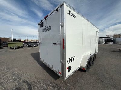 26 ALCOM ENCLOSED CARGO — interior view