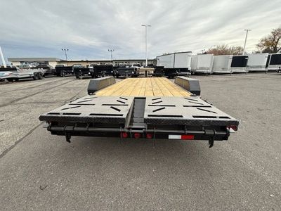 26 IRON BULL EQ HAULER 14K — detail view