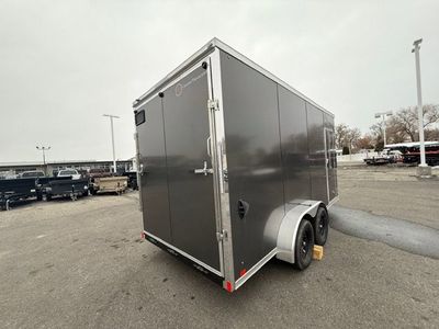 26 CROSS ENCLOSED CARGO — interior view