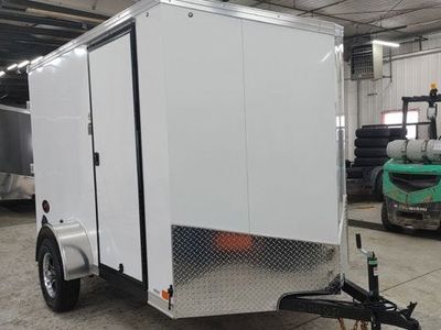 2022 UNITED TRAILERS ENCLOSED CARGO — side profile view