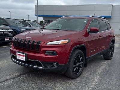 2016 Jeep Cherokee — side profile view