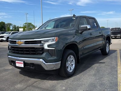 2025 Chevrolet Silverado 1500 — side profile view