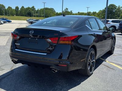 2023 Nissan Altima — detail view