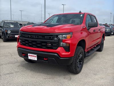 2025 Chevrolet Silverado 1500 — side profile view