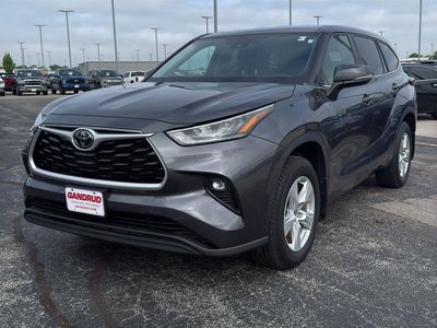 2020 Toyota Highlander — side profile view