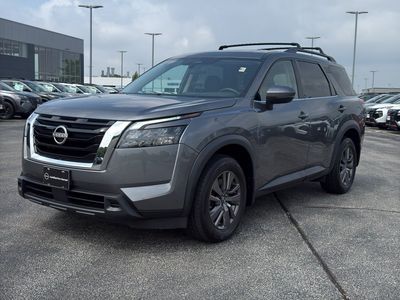 2023 Nissan Pathfinder — side profile view