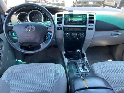 2007 Toyota 4Runner — interior view