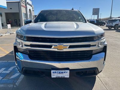 2021 Chevrolet Silverado 1500 — rear three-quarter view