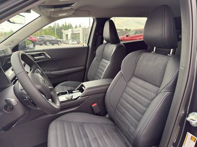 2026 Mitsubishi Outlander — detail view