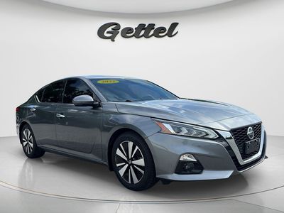 2022 Nissan Altima — rear three-quarter view