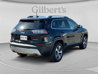 2020 Jeep Cherokee — detail view