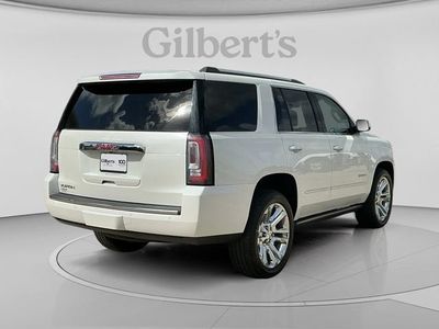 2017 GMC Yukon — detail view