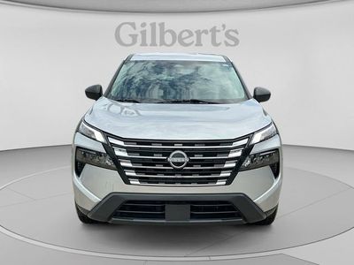 2024 Nissan Rogue — detail view