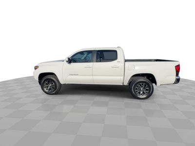 2022 Toyota Tacoma — detail view