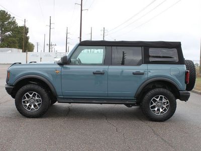 2022 Ford Bronco — interior view