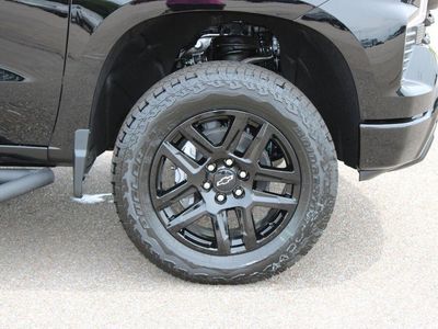 2026 Chevrolet Silverado 1500 — detail view