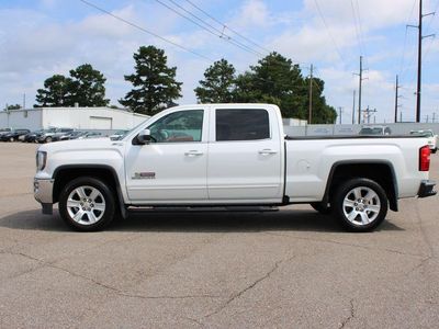 2016 GMC Sierra 1500 — rear three-quarter view