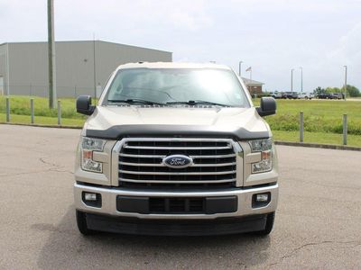 2017 Ford F-150 — interior view