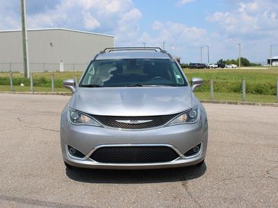 2018 Chrysler Pacifica — interior view