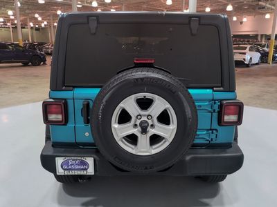 2020 Jeep Wrangler — interior view