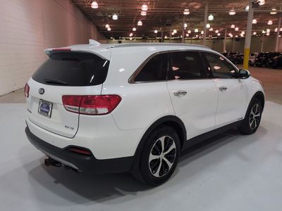 2017 Kia Sorento — rear three-quarter view