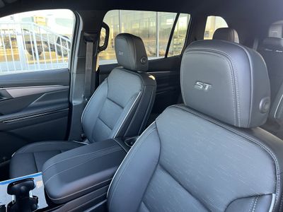 2026 Buick Enclave — detail view