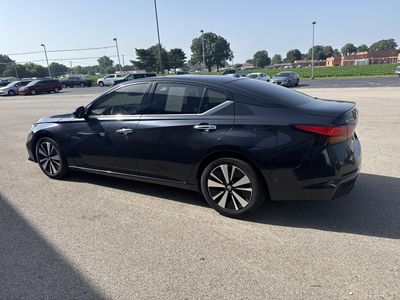 2019 Nissan Altima — rear three-quarter view